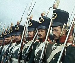 Chansons russes: Gauche-droite, vont les soldats, traduction www.russievirtuelle.com